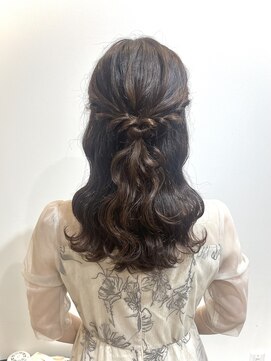 ヘアコレクション アンジュ(Hair collection Unge) ハーフアップアレンジ