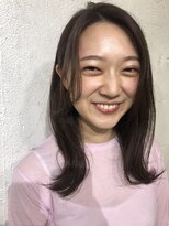 ワースホワイル(WORTH WHILE)&nbsp;外ハネ/韓国/ミディアム/アッシュベージュ