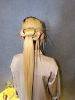 エディット アンド 緑地(Edit&) タイトヘアアレンジ