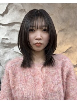 くすみブラウン/レイヤーカット