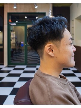 シュターク(STAG) スパイキーショート