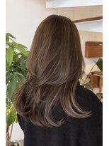ピークスヘア(peaks hair)&nbsp;白髪ぼかしハイライト 透明感グレージュ ハイライトカラー 堀江
