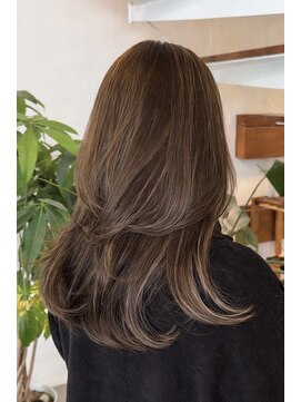 ピークスヘア(peaks hair) 白髪ぼかしハイライト 透明感グレージュ ハイライトカラー 堀江
