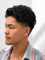 エクラート メン 仙台(ECLART men.)&nbsp;毛先の筋が光るスパイキーハイライト立体感のあるメンズショート