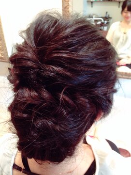 ノアズアーク(NOAH'S ARK) 大人オシャレ★編み込みアップ