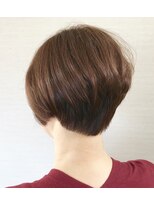 美容室テク アート バイ シック ショートヘア