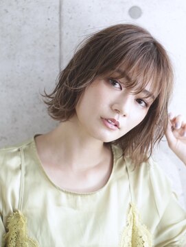 ラティ(Ratie) "Ratie"ウェーブボブ【久屋大通/栄】