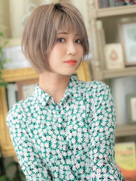 カバーヘア イヴ 戸頭店(COVER HAIR EVE) 外国人風シルキーベージュ前下がりミニボブc5戸頭20代30代40代