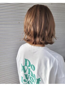 マリアージュバイジュノ(mariage by Juno) 切りっぱなしボブ◎マロンベージュ