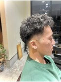 スパイラルパーマ