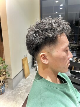 ビューティービースト Beauty+Beast スパイラルパーマ