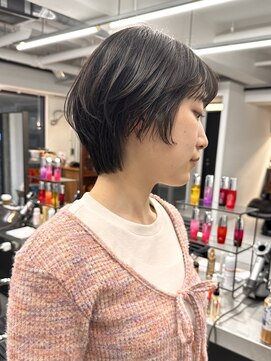 ノットイコール(not equal) ふんわりショート