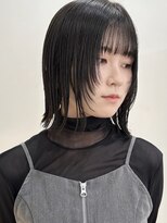 サクラ オモテサンドウ(SAKURA) フェイスレイヤーボブ×外ハネ切りっぱなしボブ