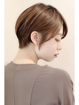 アイ(I.) 【 Ｉ. 】30代からのナチュラル前下がりショートボブ　川口