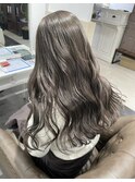 透明感グレージュ