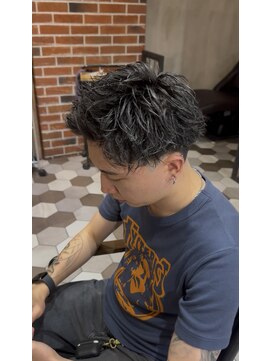 シェノン オム 梅田(CHAINON HOMME) MEN'S HAIR/スパイキーショート/短髪/テーパーフェード