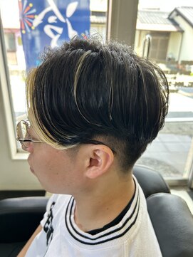 バーバーショップ ヘアーライフ アン(Barber Shop HairLife An) 金メッシュスタイル