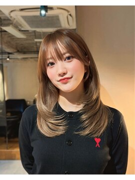 リラエ(Lyrae) 西梅田/ブラウン/ベージュ/レイヤー/前髪カット/髪質改善