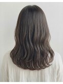 髪質改善カラーくびれ巻き髪ロングヘア透明グレージュ夏カラー