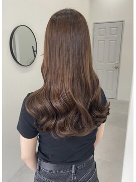 ソヨン 星が丘店(SOYON) 【お客様スタイル】つや髪ロング ベージュ 透明感カラー