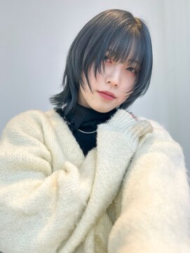 アルバム 池袋(ALBUM) ウィンターウルフ_チェリーブラウンフェミニンロング_29367