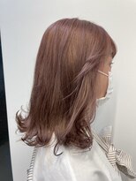 アチーブリス(achieve Liss)&nbsp;ハイトーンくすみピンクベージュ 外ハネミディフェイスレイヤー