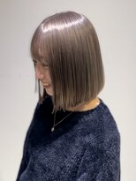 サラ ビューティー サイト 古賀店(SARA Beauty Sight)&nbsp;10代20代30代/切りっぱなしボブ/ボブ/ハイトーン/ベージュ