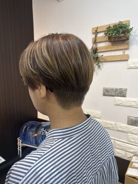 ブルースカイ 二俣川ドンキホーテ店(Blue-Sky) 【ハンサムショート】ショートヘア