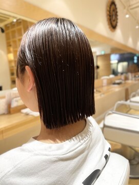 オーガニックエコ 川越(organic+eco) 2024（夏）ナチュラルストレートパーマ×ぷつっとボブ