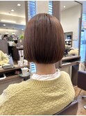 お手入れ簡単ミニボブでおしゃれ上級者