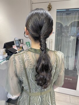 テトラ バイ ネオリーブ 横浜西口店(tetra by neolive) ＊ちょいふわローポニーテール＊[横浜/横浜駅]