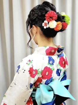 サロンド・ポニーの写真/夏限定！浴衣着付け&ヘアセットクーポンあり♪この夏は浴衣を着て髪も可愛くセットしませんか？