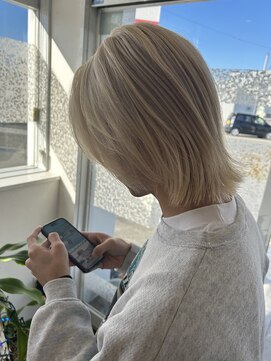 マヤ 昭和店(MYA) ホワイトベージュ