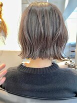 グラフ 鎌倉(GRAFF) 大人可愛い20代30代40代前下がりショートボブ【GRAFF鎌倉】