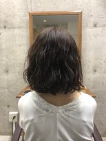 スクスム(Suksma)&nbsp;ゆるふわミディアムパーマ