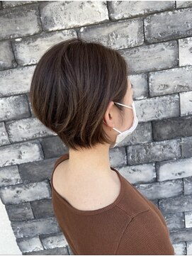 ライズ バイ レボ(RISE by REVO) 大人可愛いココアベージュグレージュカラーボブウルフ黒髪我孫子