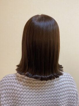 コージ(koji) 《直方》切りっぱなしボブヘアー