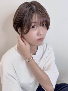 エレノア 仙台(Eleanor) 耳にかけても可愛いマッシュショート【高橋圭】