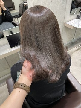 カノイ(KANOI) ベージュカラー/レイヤースタイル/ミディアムレイヤー/韓国巻き