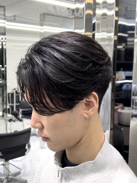 メンズヘアセンス 渋谷(MEN'S HAIR SENSE) センターパート/アッシュブラック/カルマパーマ/ウルフ/メンズ