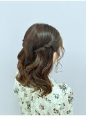 ねじり編み込みハーフアップ