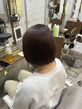 ブーミー(Bor mee) 【Bormee】就活カラー/暗染め/ほんのりラベンダー/嶋田萌乃