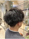 大人男性ナチュラルパーマビジカジ清潔感アッシュブラック