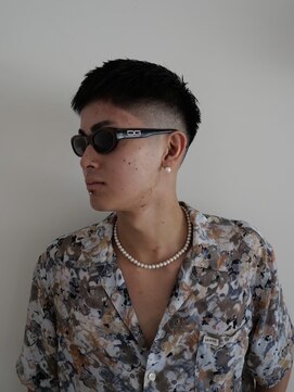 プールサイド(POOLSIDE) クロップ/フェードカット/福岡フェード/キドケント