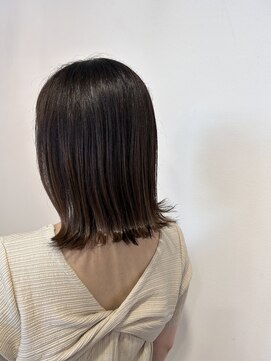 イグレックヘアー(igrek hair) 外からハネボブ
