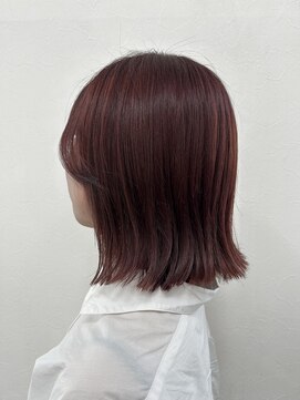 ラペルグリーン(Lapel green) アイロン無しの外ハネスタイル