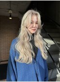 ブリーチカラーケアブリーチハイトーンレイヤーカットー巻髪