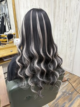ヘアスタジオワン 藤沢店(HAIR STUDIO ONE) シルバーメッシュ