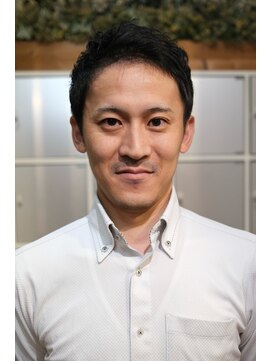 イーズ(e's) 大人メンズ◎ナチュラルアップバング《諸星》