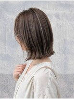 シェル 吉祥寺(shell)&nbsp;くびレイヤーエモージュグレージュカラーくびれショート/吉祥寺